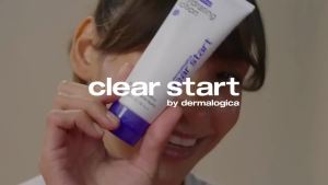 Clear Start Skin Soothing Hydrating Lotion Lightweight Moisturizer for Dry + Sensitive Skin with Hyaluronic Acid and Squalane Calms + Soothes