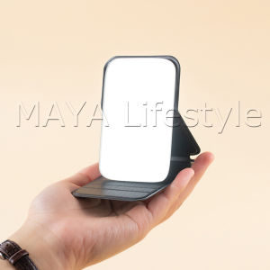 MAYA กระจกแต่งหน้า ขนาดเล็กพับตั้งโต๊ะได้ หนังPUกระจกขนาดเล็ก สวย Mirror