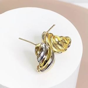925 Silver two-tone horn-shaped earrings in Korean style INS Trendy live-streaming hit: gold-plated versatile light-luxury earrings for female influencers