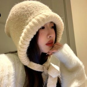 SUNNY BAR New Design Drawstring Bag-Hat Thermal Ear Hand-crocheted Knitted Pullover Beanie Hat Fashion Outdoor Crossbody Bag Hat Winter