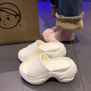 [Free Shipping] New Summer Collection: WomenS Thick-Soled Slippers Black With A Cross-Pattern Design High Heels Platform Style 9Cm Heel Height And A One-Strap Design