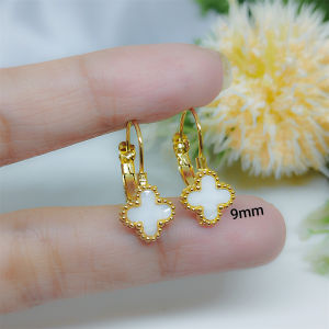 COD Anting Elegant Mewah Earrings Wanita Titanium Model Clover Desy Gantung Tombol Telinga Fashion Wanita Jewerly Premium Anti Karat Aksesoris