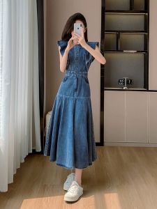 ชุดเดรสยีนส์ ทรงเอวสูงสไตล์ฝรั่งเศส แขนทรงกระดิ่ง กระโปรงยาว ใส่ออกมาสวยผอมเพรียว