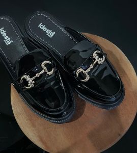 Sepatu Wanita Docmart IDESTA Mary Janes Mule Fashion Casual Shoes Sepatu Docmart Sandal Bapau Loafers Docmart Bapau Slip On Sepatu Formal Hitam Glosy