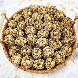 500g Sandwich Fudge Handmade sesame / coconut peanut soft candy candy snacks 茂名特产 猫屎糖 纯手工芝麻/椰蓉花生软糖 夹心糖果