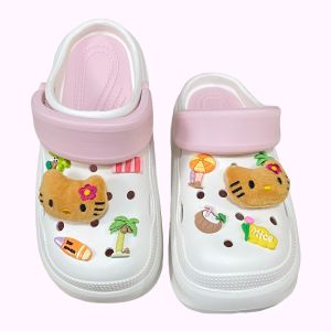 รองเท้าหัวโต แฟชั่นผู้หญิง เบา ใส่สบาย พร้อมส่ง ลายตกแต่งน่ารัก รุ่น 2668-3