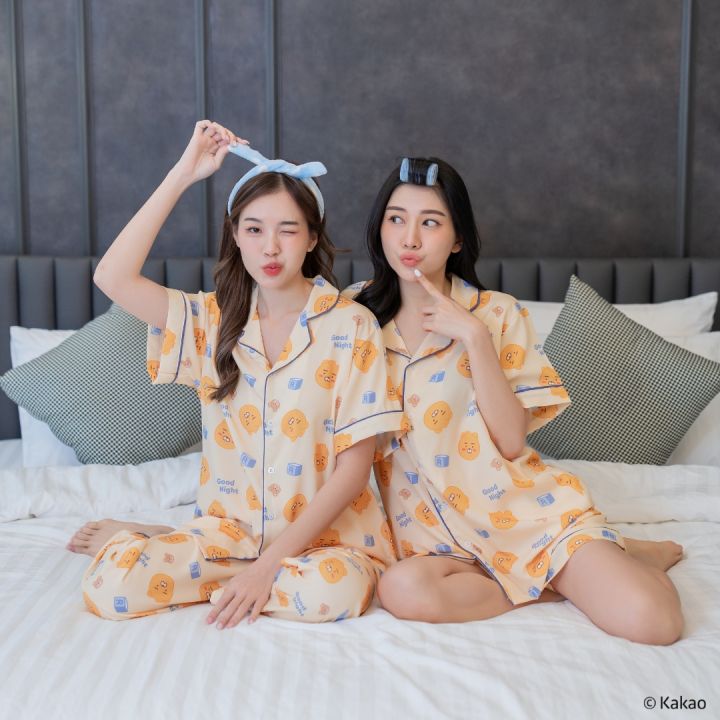 ชุดนอน ลาย 𝗟𝗜𝗧𝗧𝗟𝗘 𝗞𝗔𝗞𝗔𝗢 𝗙𝗥𝗜𝗘𝗡𝗗𝗦 Collection : Good Night ลิขสิทธิ์แท้ ...