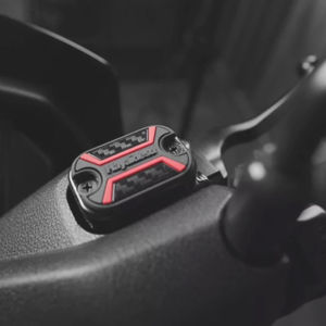 Aksesoris Modifikasi Motor Yamaha New NMAX: Stiker 3D & Body Protector