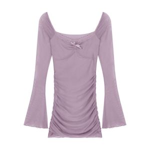 มินิเดรสแขนยาว ผ้าชีฟอง มีซับในเต็มตัว แขนกระดิ่ง คอวีแต่งลูกไม้ติดโบว์สม็อคกลางอก กระโปรงสม็อคข้างเข้ารูป #9172