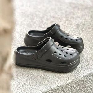 [Free Shipping] DIY Fashion Thick-Soled Clog Sandals For Women Summer 2026 Versatile Closed-Toe Beach Sandals Anti-Wear Anti-Slip For Outdoor Wear