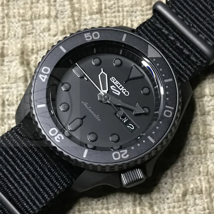 Blacked out seiko best sale