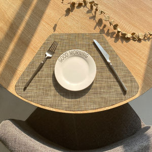 Round Placemat for Dining Heat Insulation Stain Resistant Non-Slip Waterproof Washable Wipe Clean PU Fan Shape Wedge Kit