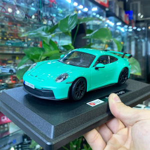 Mô hình xe Porsche 911 GT3 tỉ lệ 1:24 Bburago kèm đế