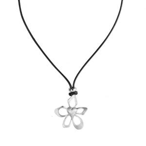 Handmade Bohemian Flower Necklace For Women Adjustable Hollow Floral Charm Clavicle Chain Elegant Gift