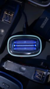 WMARK NG-XS1 Vector Shaver with UV-etched stainless steel blade head and titanium-plated mens electric razor
