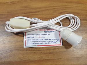 Đuôi Đèn Có công tắc liền dây dài 3M - 5 M Kèm Phích Cắm VINAKIP