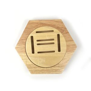 GOFIDIN Wooden Hexagonal Medal Display Stand Honeycomb Pattern Cellular Design Medal Holder Rack Wooden Craft Creative Medal Storage Box Sports Awards Display