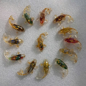 Cá koi phong thuỷ đá TA phủ nhựa(1 con )