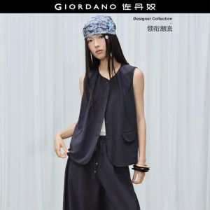 GIORDANO Women Vests Linen Blend Asymmetric Pockets Vests Gathered Round Neck Slim Fit Fashionable Casual Vests 18376306