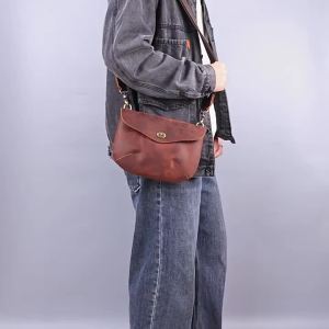 Retro Crazy Horse Leather Crossbody Mens Bag - Premium Leather Fashion Cover Style Shoulder Bag for Business Use Handbag