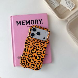 Fashion Wave Edge Leopard Print Pattern Phone Case For iPhone 17 Air 16 15 14 13 Pro Max 2-in-1 Hit Color Shockproof Hard Cover