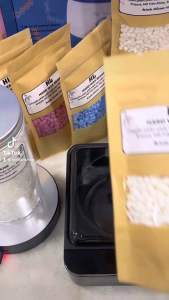 [TẶNG KÈM MỠ ] COMBO TIẾT KIỆM GỒM SÁP WAX VÀ CHÉN SILICOL TẶNG KÈM MỠ TRĂN HOA NHÀI THƠM SÁP LOẠI 1 SIÊU BÁM LÔNG