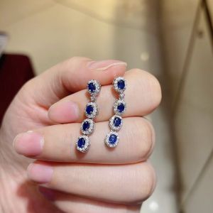 Montagne Jewelry Natural 4x3mm Blue Gem Sapphire Earrings 925 Silver Elegant Crystal Inset Design 45 Fine Jewellery Earrings Stud Earrings
