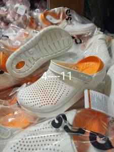 รองเท้าเเตะ Crocs size M4 - M11 (36-46) Crocs Lite Ride ผลิตจากยางอย่างดีนิ่มเบาไม่ลื่นใส่สะอาดเท้า