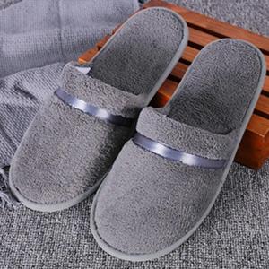 All-inclusive Solid Color Slippers Coral Fleece Hotel Slippers Warm Soft Non-slip Disposable Slippers Zapatos Para Mujeres h260729