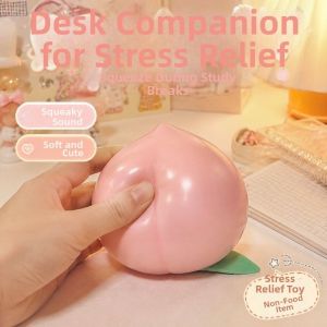 YOUSHI TOP Giòn tan Đồ chơi bóp hình quả đào Hiệu ứng âm thanh Các khối xây dựng Đồ chơi mềm hình quả đào nứt nẻ Sáng tạo Thư giãn tay Trái cây mô phỏng chân thực Đồ chơi bàn làm việc văn phòng