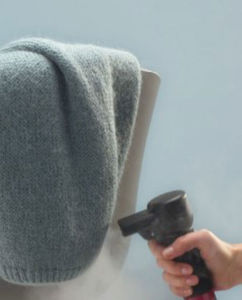 Laurastar IGGI Handheld Steamer - Intense Red / Pure White