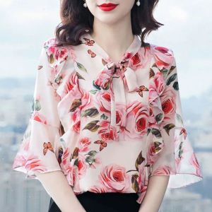 【READY STOCK】Womens floral top elegant lace-up shirt V-neck short-sleeved chiffon shirt.