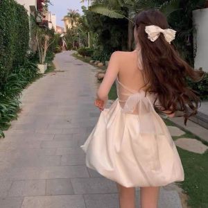Đầm Trắng Nơ Lưng Cực Đẹp