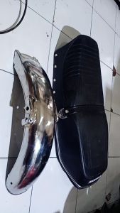 Jok & Spakbor Belakang GL100: Panduan Lengkap