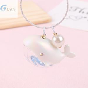 [COD] GUAN พวงกุญแจปลาโลมาตลกกับของเหลวสำหรับกุญแจรถพวงกุญแจบ้านปลาวาฬน่ารักพวงกุญแจกระเป๋าถือหญิงพวงกุญแจเครื่องประดับของขวัญ