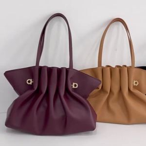 Túi đeo vai mẫu mới túi tote dung tích lớn phong cách Âu Mỹ thời trang túi mây nhún túi nữ đặt làm riêng bán buôn xuất khẩu.