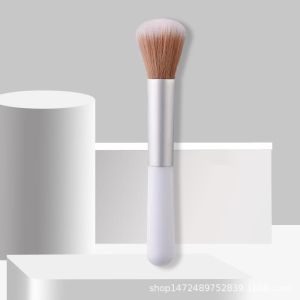 แปรงแต่งหน้า แปรงไฮกลอส ของขวัญหนึ่งชิ้น บรรจุภัณฑ์ส่วนบุคคล