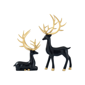 Festives Tabletop Reindeer Sculptures 2 Piece Resins Deer Figurines With Intricate Detail Perfect For Christmas Styling