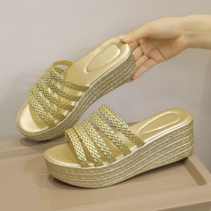 [Free Shipping] Stylish And Unique Woven Platform Sandals With A Thick Sole Waterproof Design And Rhinestone Straps Perfect For Summer Wear