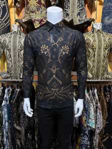Kemeja Batik Lengan Panjang Slimfit Pria Dewasa Modern 2024