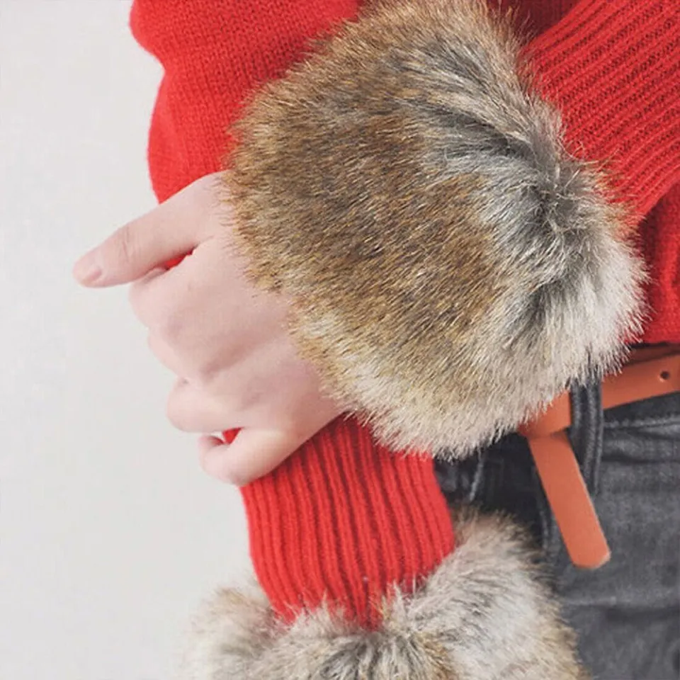 Faux Fox Fur Cuffs Arm Warmer Winter Warm Women Wrist Cuff Sleeves Gloves  Pompom Faux Fur Bracelet Wristband Sleeves Accessories