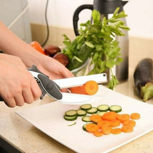 TOKO49 - Gunting Dapur Termasuk Mini Talenan / Clever Cutter Praktis
