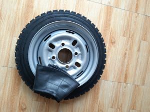 1 bánh 400-12 tim ốc lazang 8x115 bao gồm 1 lốp1 săm1 lazang.lốp 8pr.lazang tim lỗ đo vuông 8cm.đo chéo 115cm