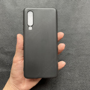 Ốp lưng Huawei P30 loại dẻo đen và dẻo trong bảo vệ cam cao cấp bền đẹp
