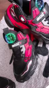 Giày chạy bộ thể thao bằng da chống nước họa tiết mecha hoạt hình phong cách thường ngày dành cho bé trai và bé gái