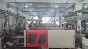 ที่แขวนผ้าขนหนูแบบหมุนได้ ไม่ต้องเจาะ สำหรับห้องครัวและห้องน้ำ แข็งแรง ติดผนัง ไม่ทิ้งรอย [ จัดส่งฟรี ]