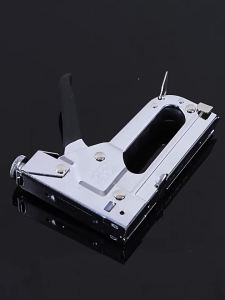 Manual nail  air nail  woodworking decoration line slot fixing tool Martin nail  special code nail nailing machine手动打钉枪气钉枪木工装修线槽固定神器马丁射钉枪专用码钉打钉器