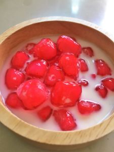 แป้งทับทิมกรอบ ไส้แห้วสีแดงคำโตๆ Home made100%ต้นตำรับสูตรคุณยายBy jasmine สดใหม่ สะดวก ง่าย นุ่มกรอบ อร่อยเพลิน