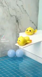 Mainan Mandi Bebek Anak: Bebek Berenang