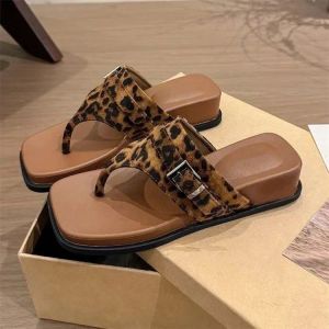 [Free Shipping] Thick-Soled Wedge Flip-Flops For Women Summer 2026 New Style Suitable For Wearing With Dresses Vacation Style Sandals